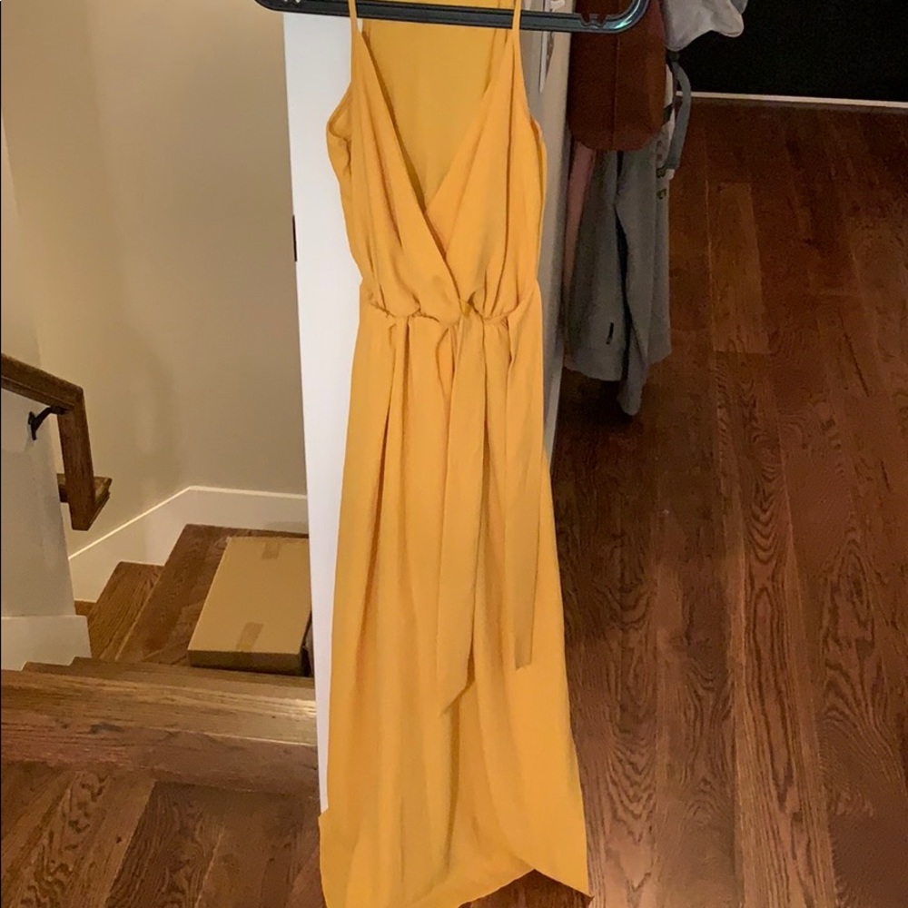 yellow sundress